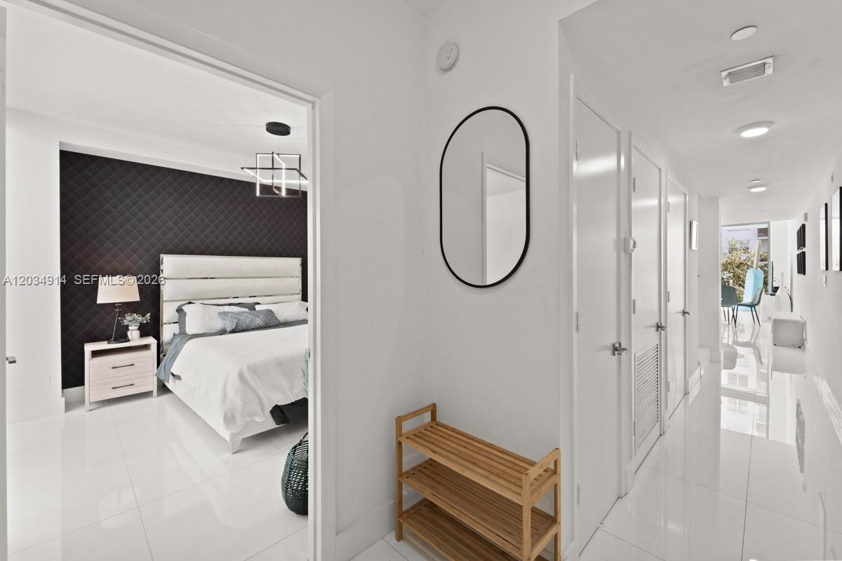 6000 Collins Ave # 517