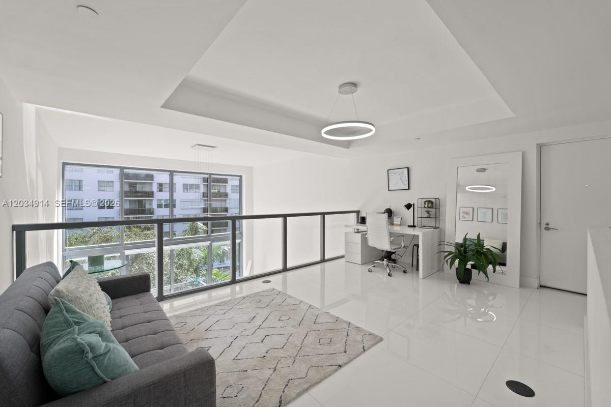 6000 Collins Ave # 517