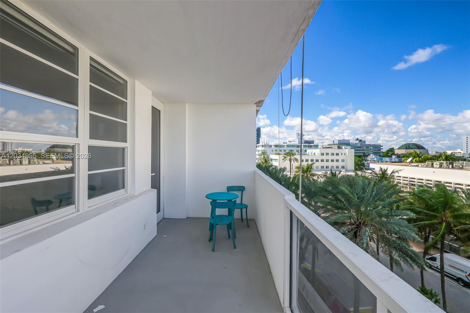 100 Lincoln Rd # 502