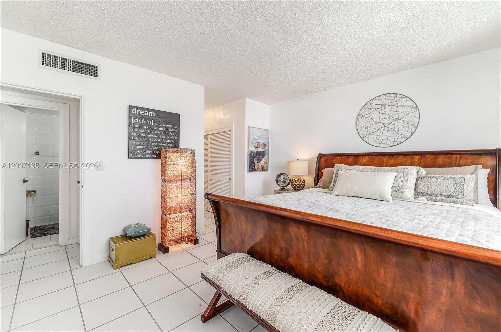 5001 Collins Ave # 6E