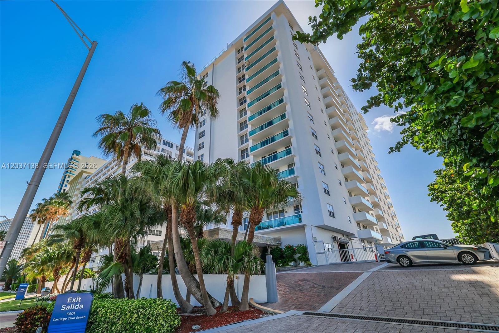 5001 Collins Ave # 6E