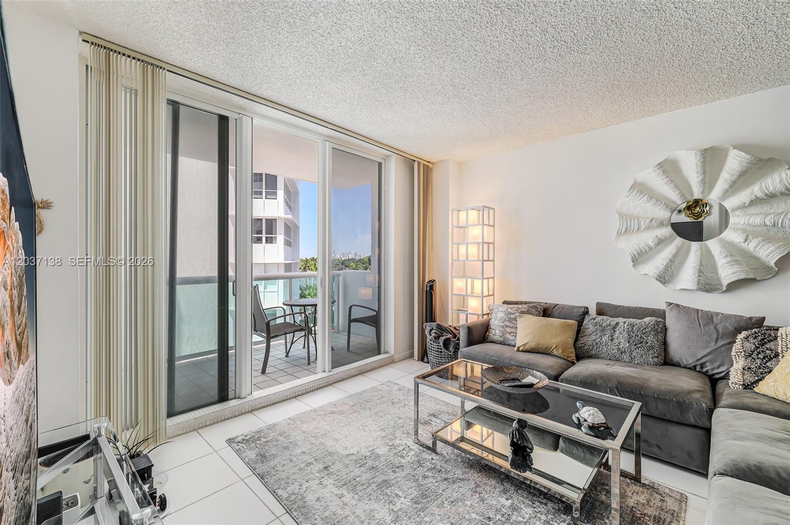 5001 Collins Ave # 6E