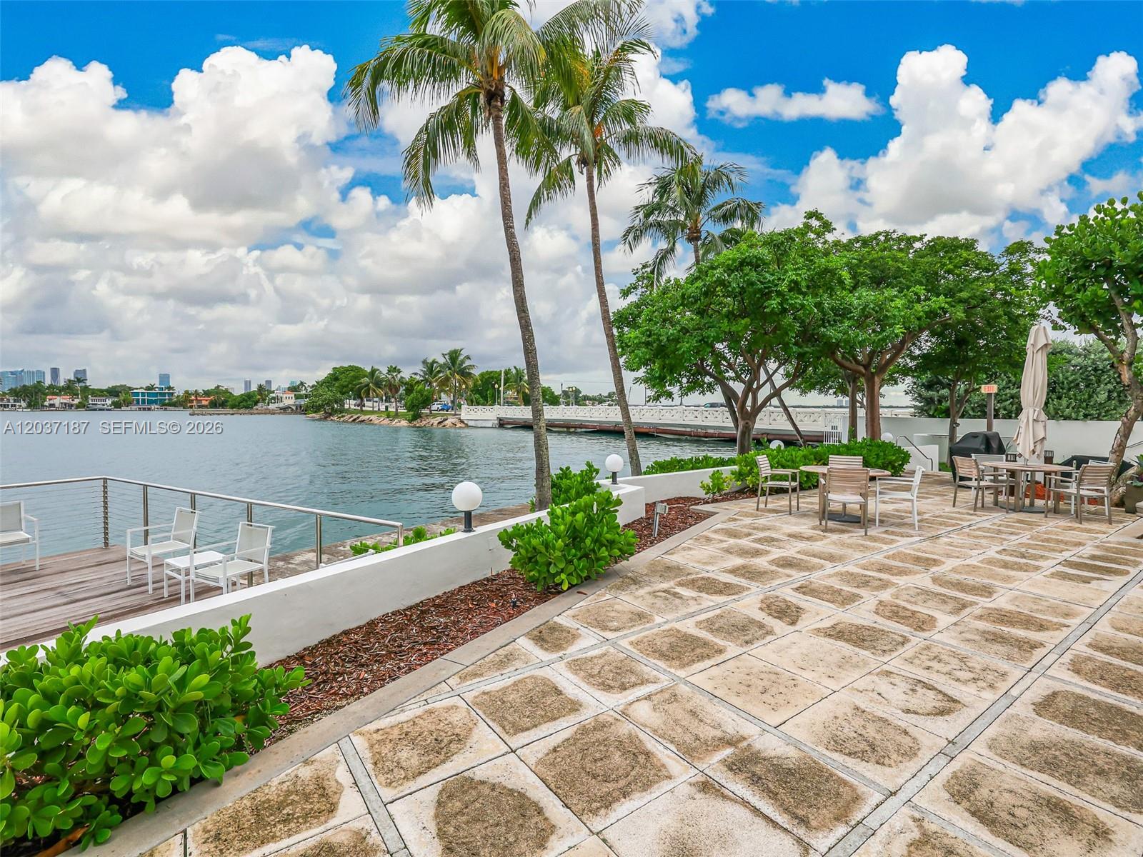 3 Island Ave # 14A