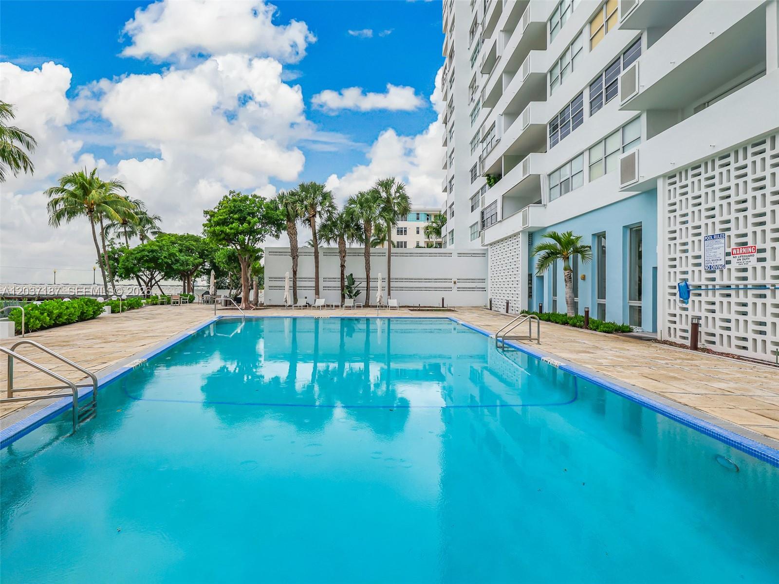 3 Island Ave # 14A