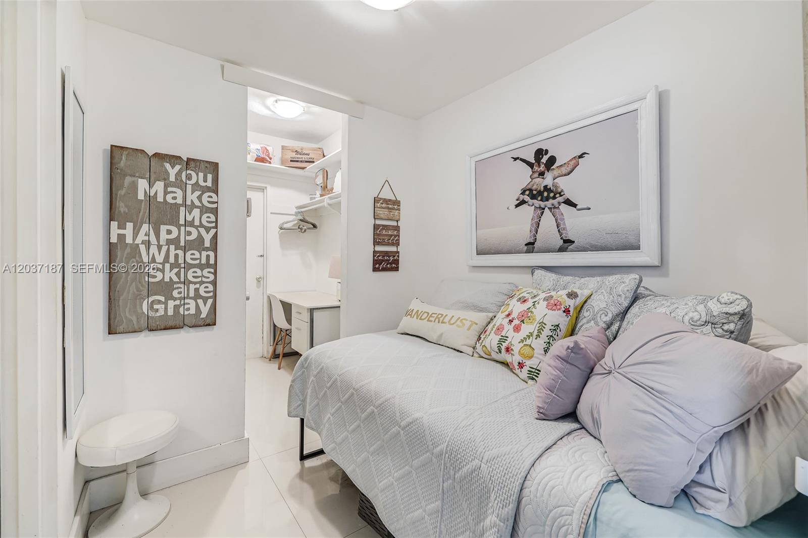 3 Island Ave # 14A
