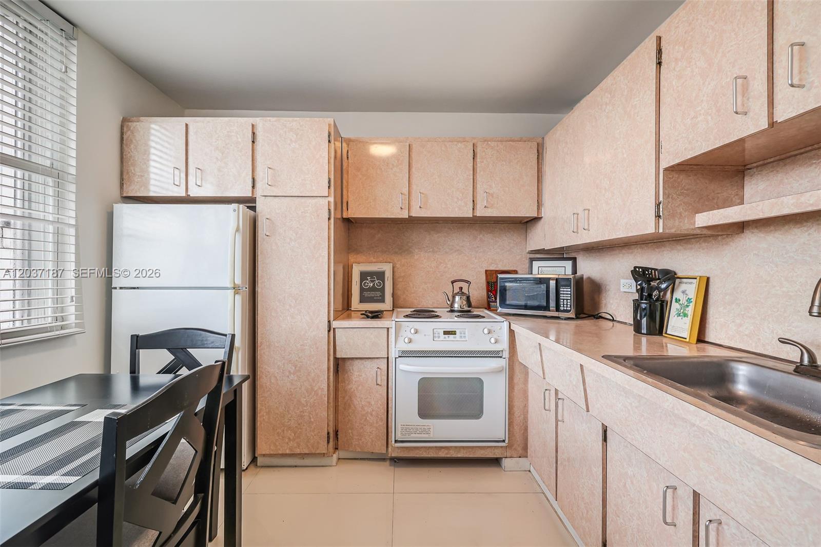 3 Island Ave # 14A