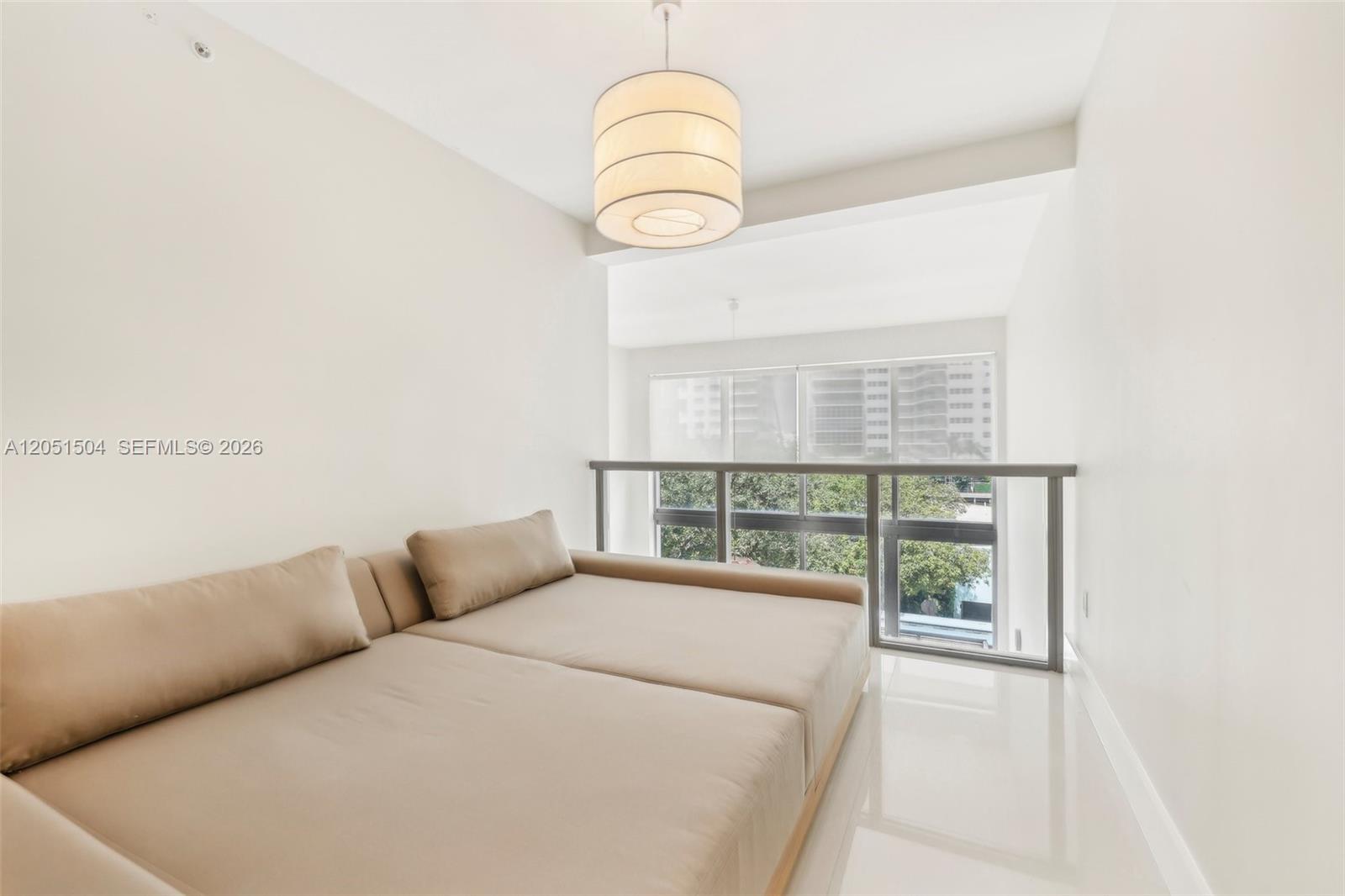 6000 Collins Ave # 306