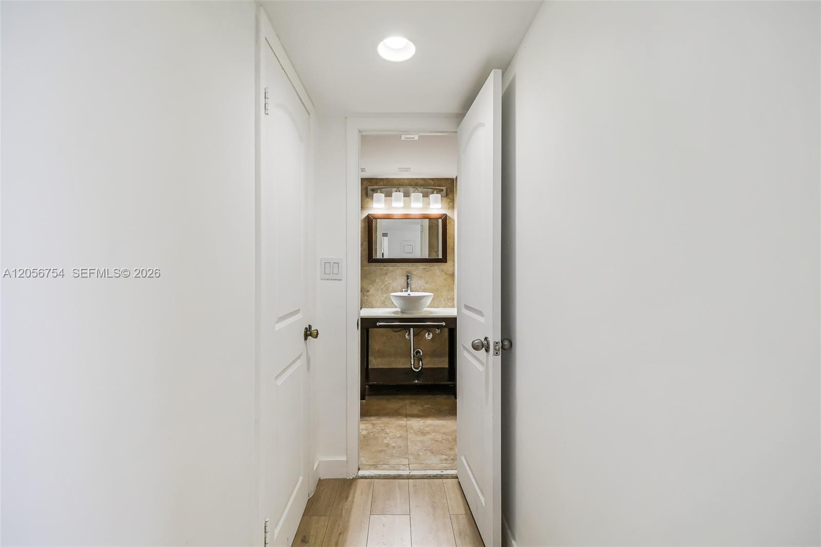 401 Ocean Dr # 602