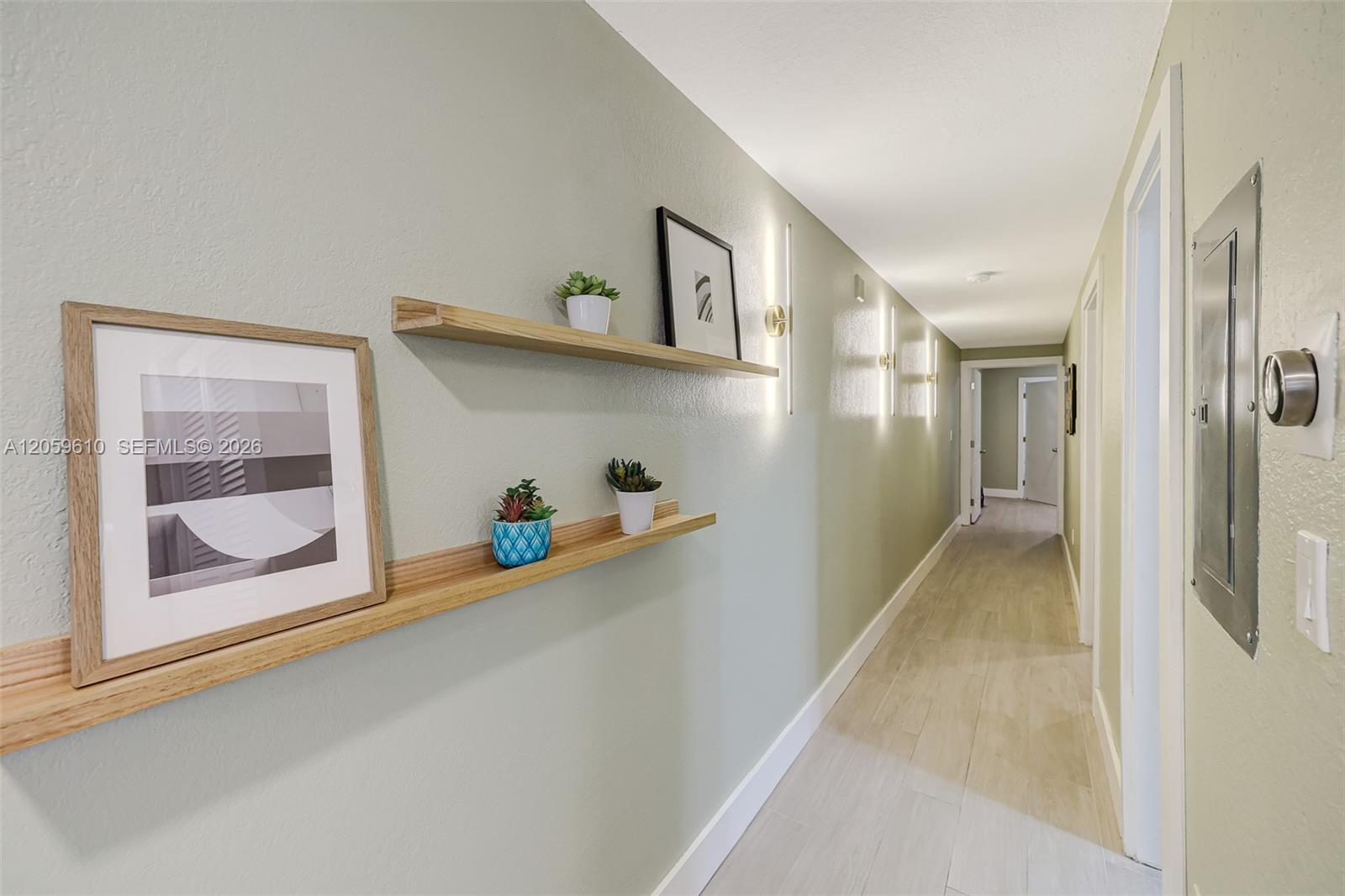 1018 Meridian Ave # 2