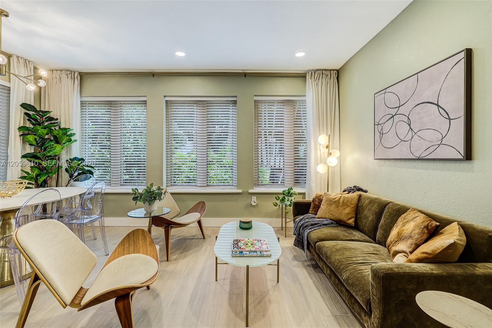 1018 Meridian Ave # 2