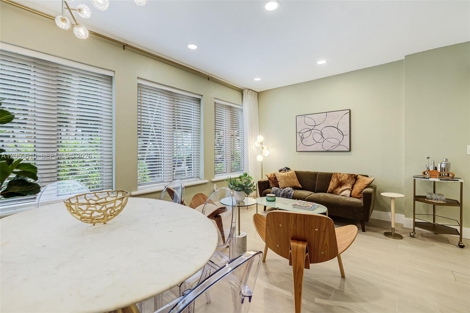 1018 Meridian Ave # 2