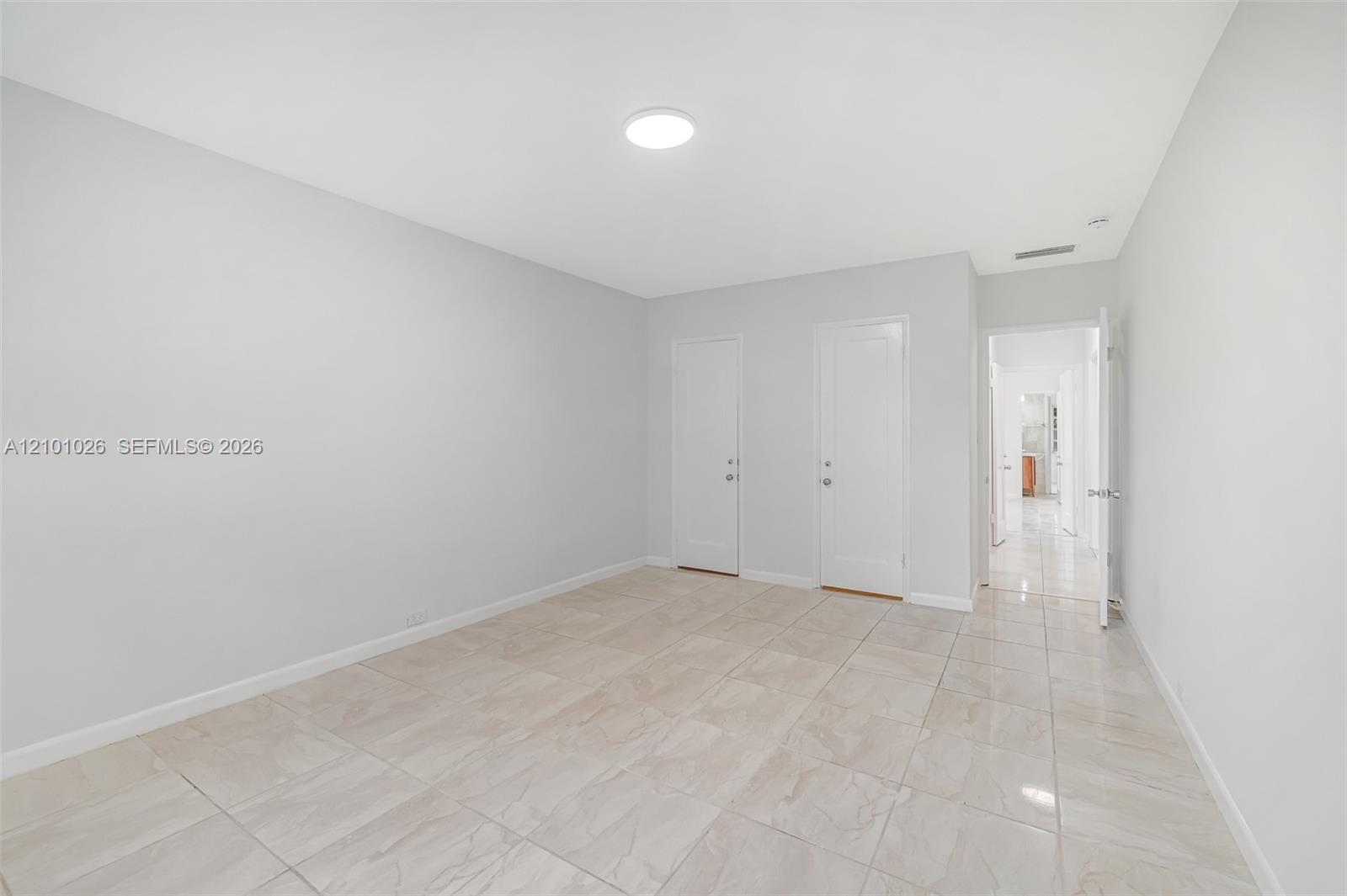590 W 50th St