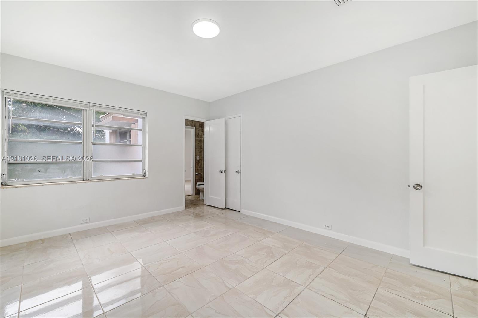 590 W 50th St