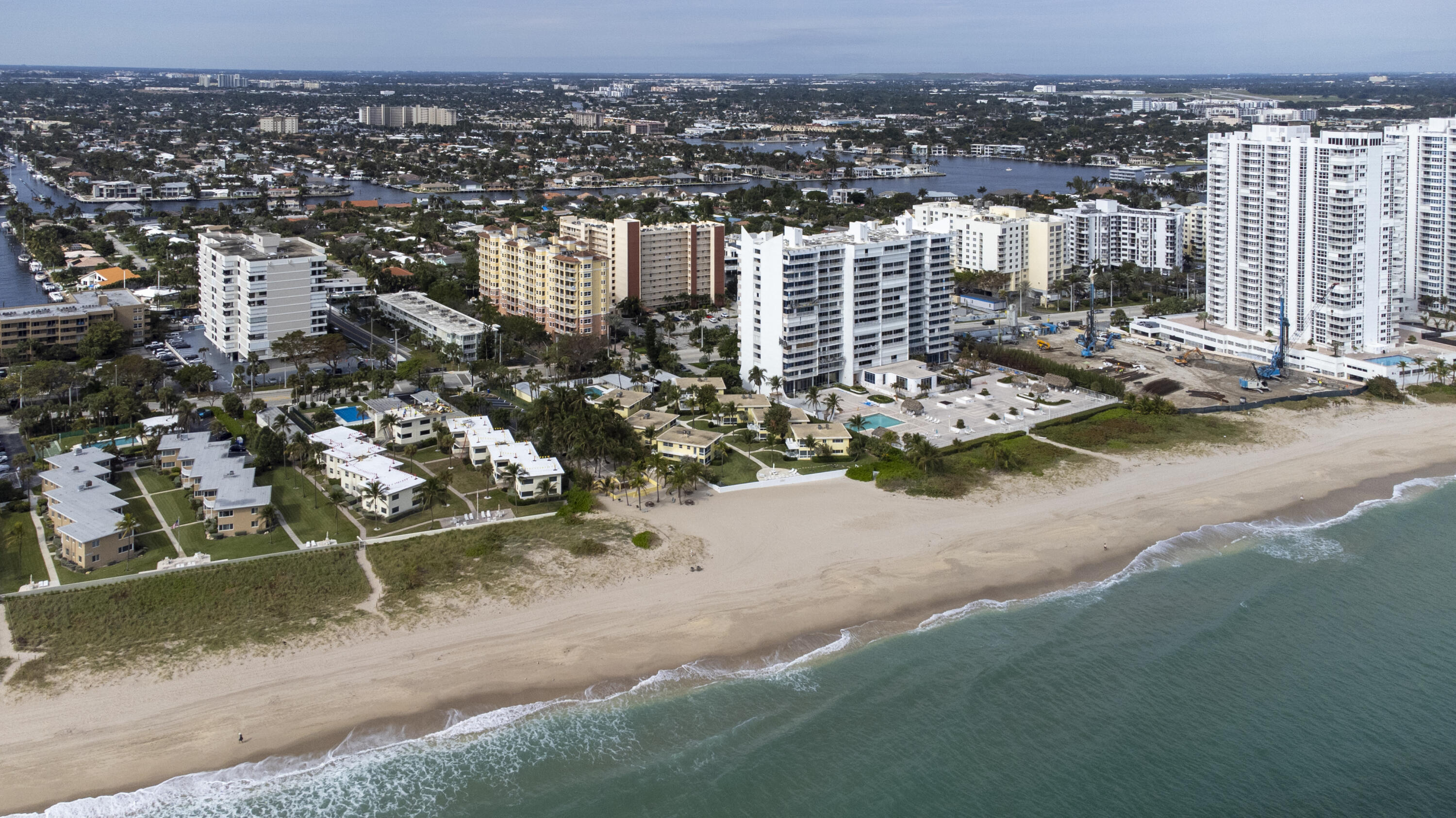 1391 S Ocean Boulevard 308