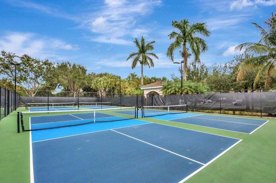 2728 Anzio 105 Court 105