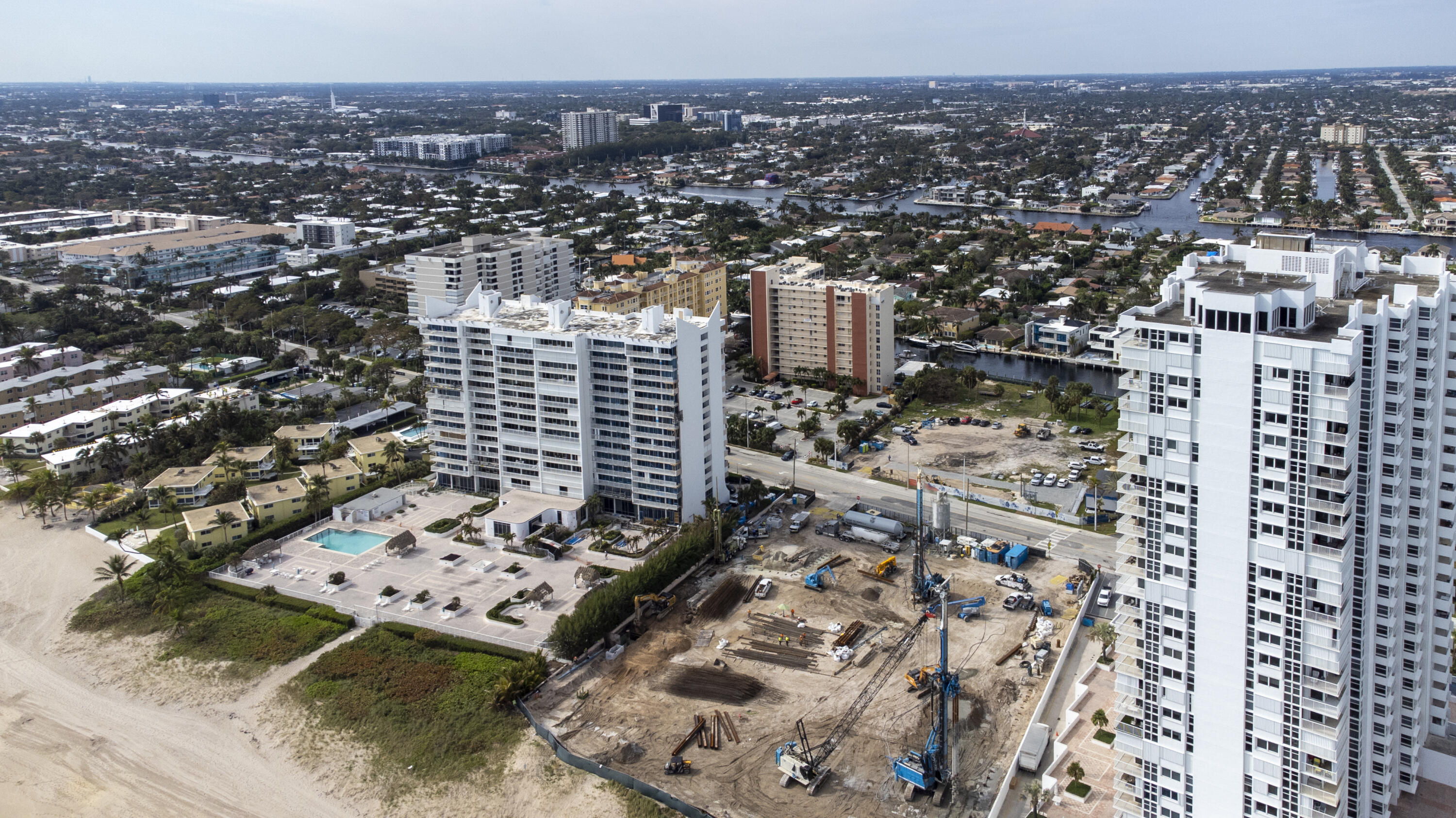 1391 S Ocean Boulevard 801