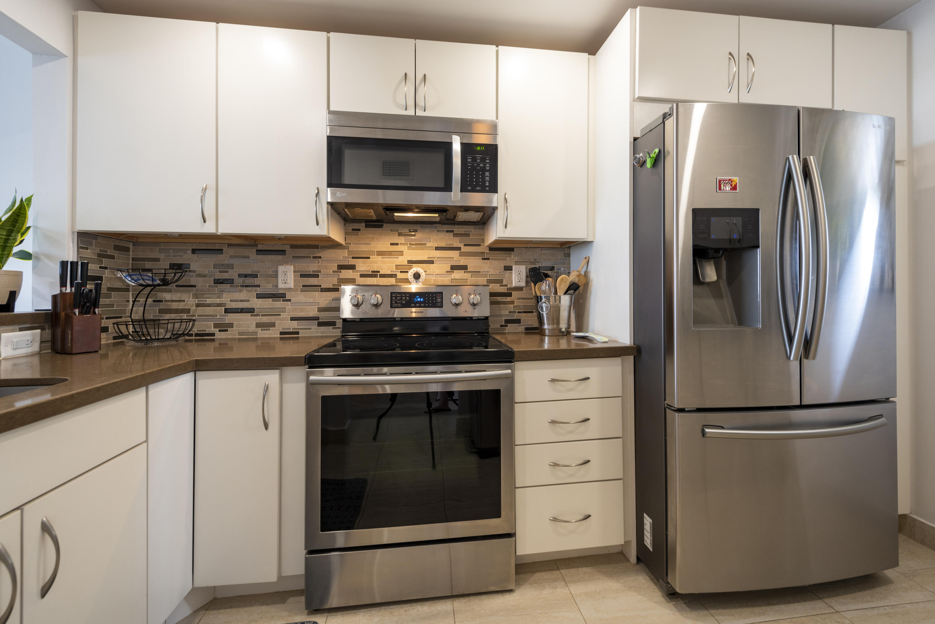 1391 S Ocean Boulevard 801