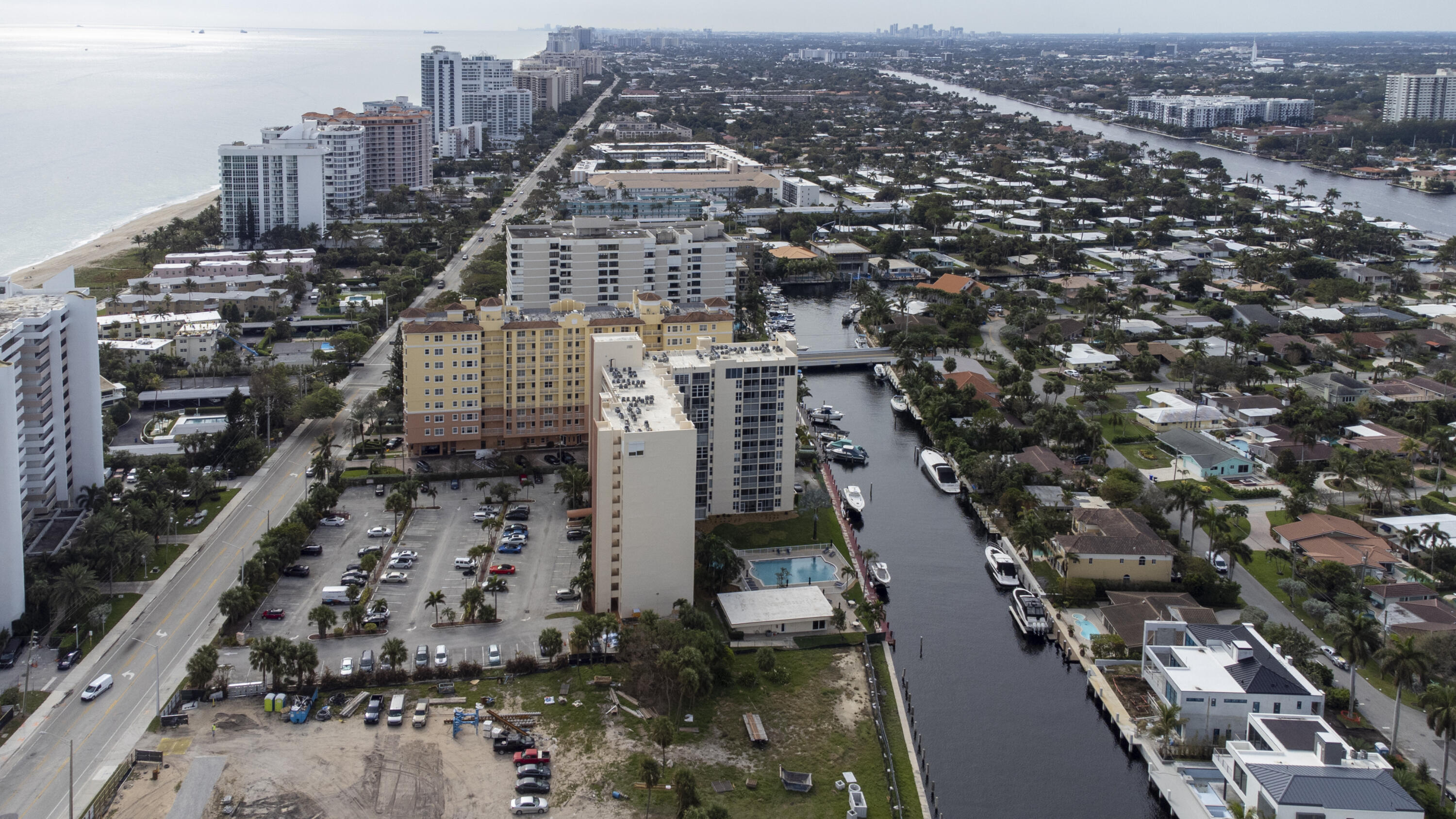1391 S Ocean Boulevard 801