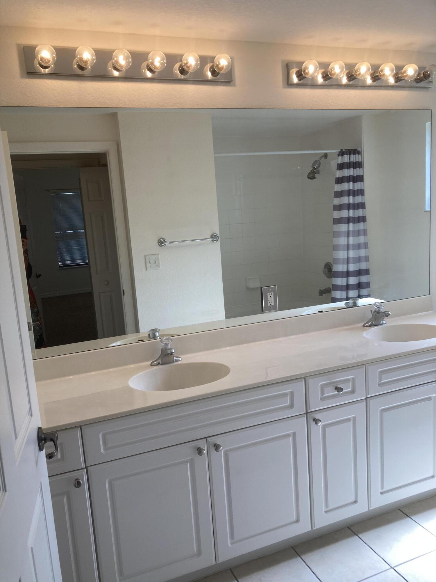 3018 Alcazar Place 103