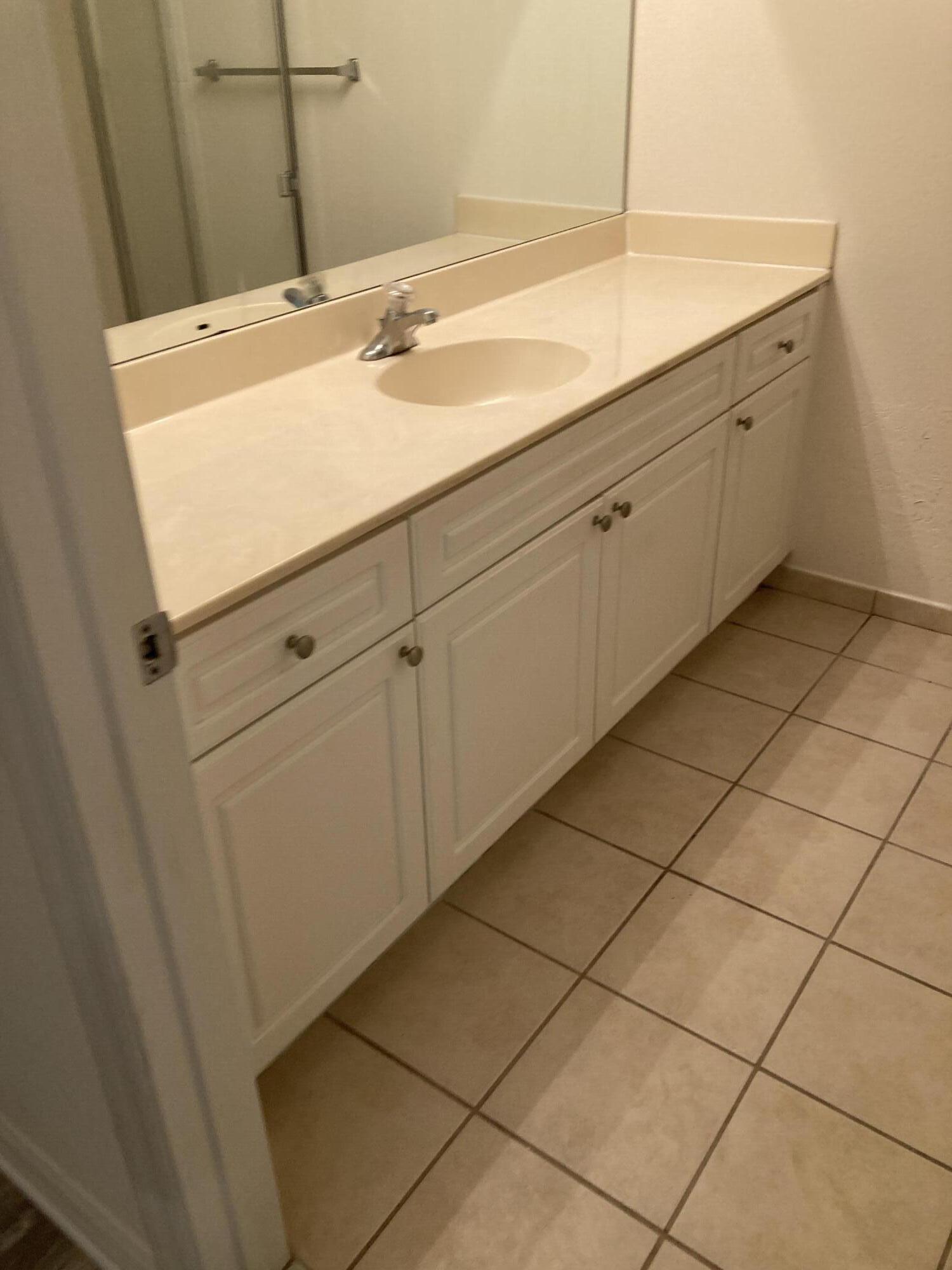 3018 Alcazar Place 103
