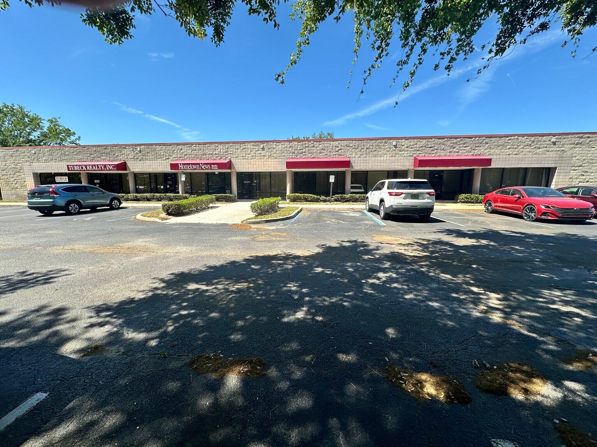 5055 Turnpike Feeder Road