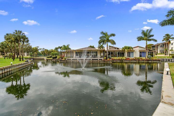 11811 Ave Of The Pga 2-1 C