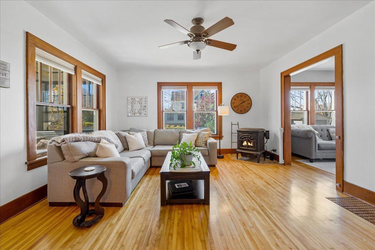 680 W 3rd Street