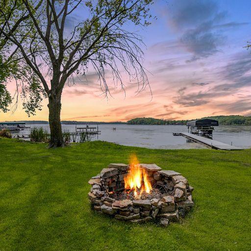 14392 Shields Lake Trail