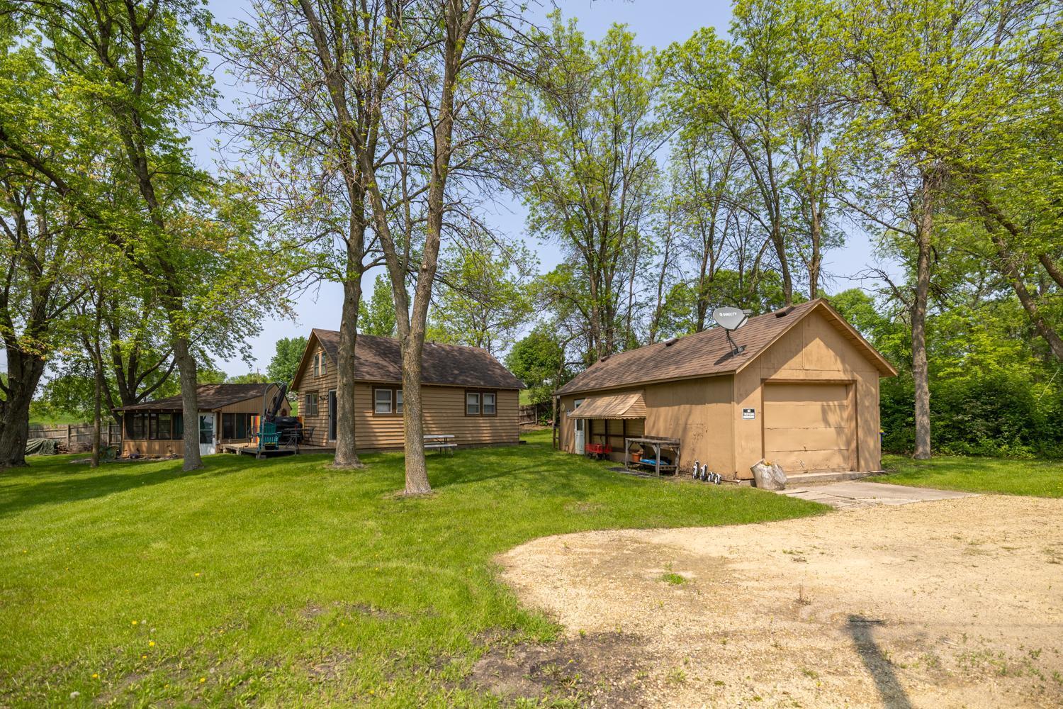 14392 Shields Lake Trail