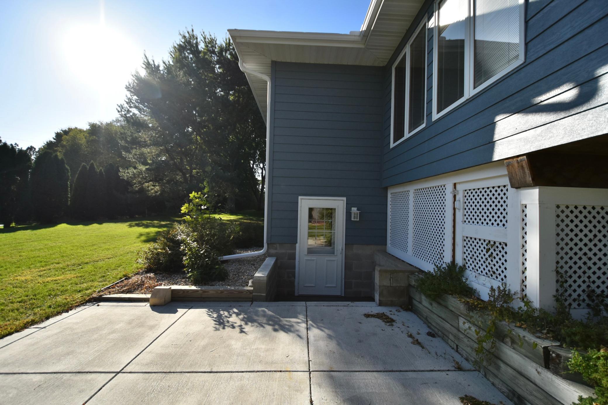 898 Larson Drive