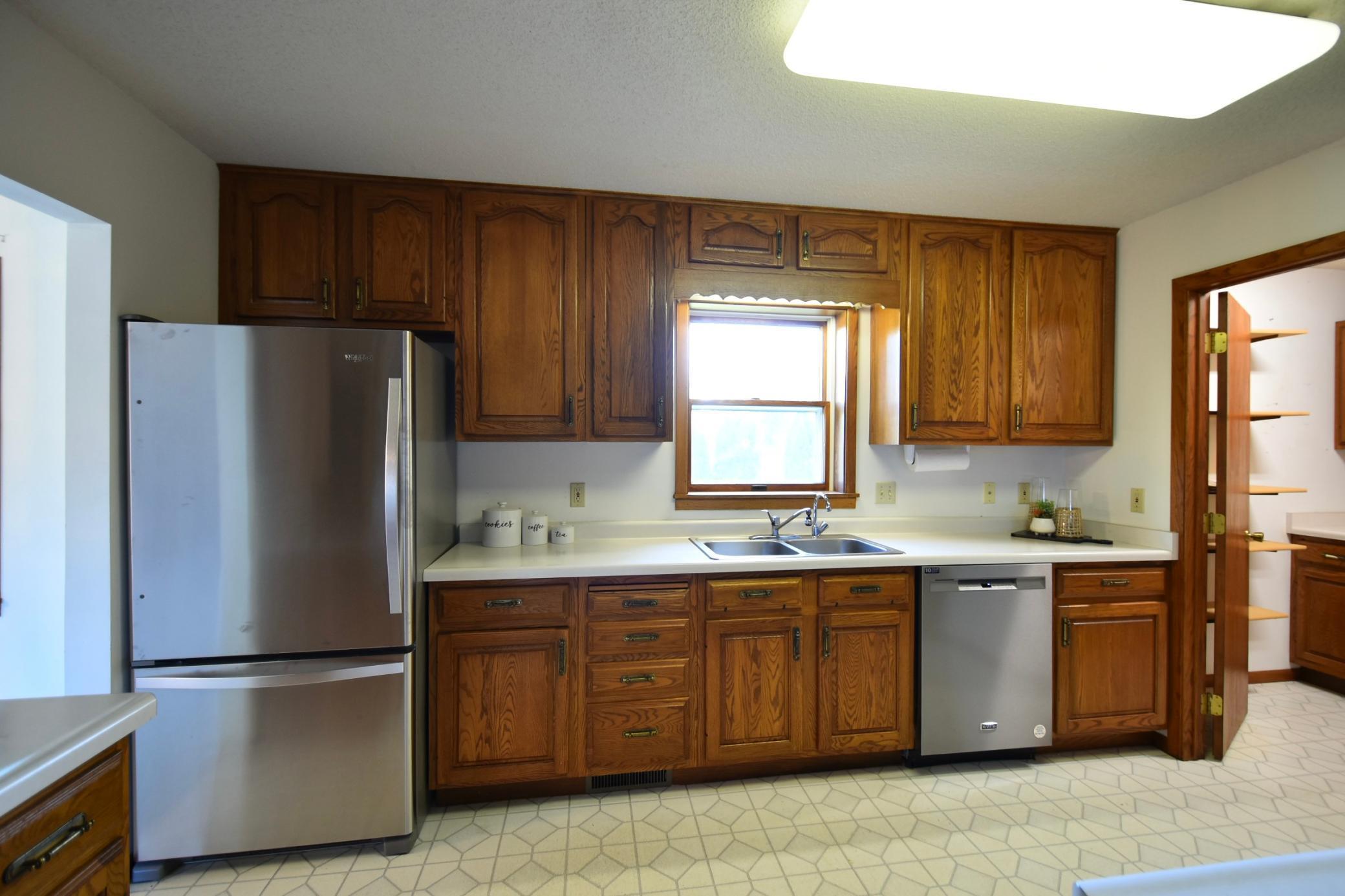 898 Larson Drive