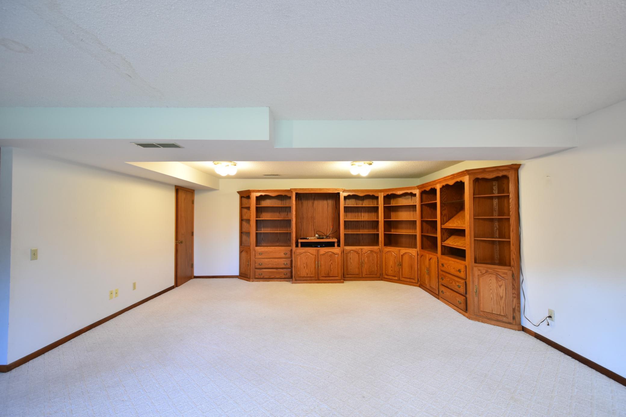 898 Larson Drive