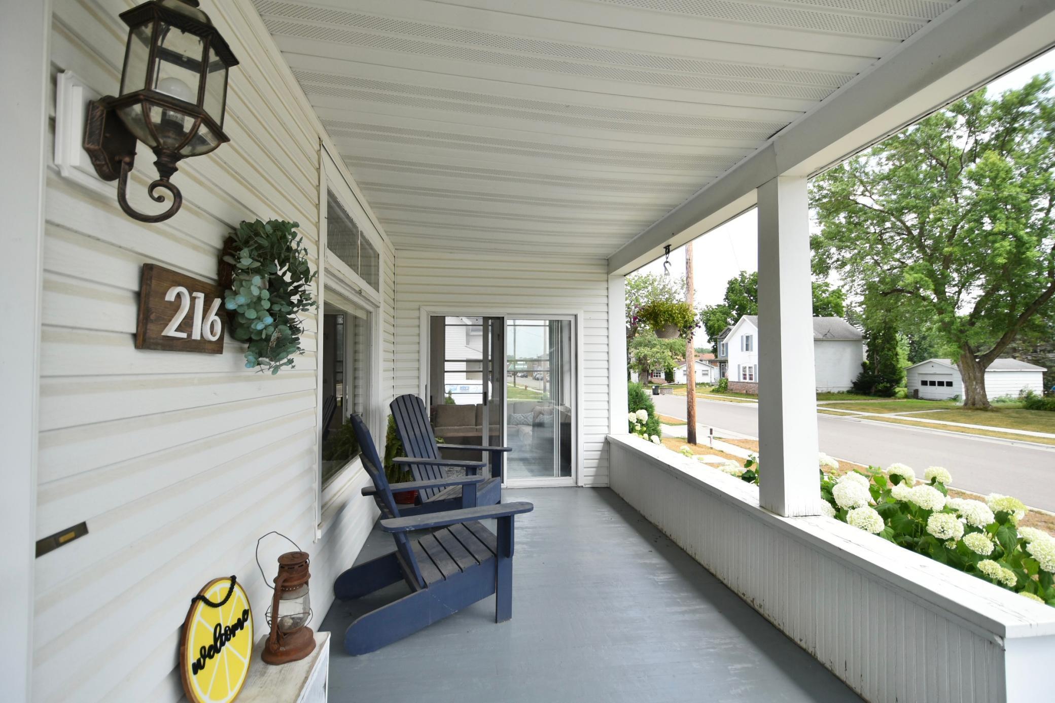 216 2nd Street SW