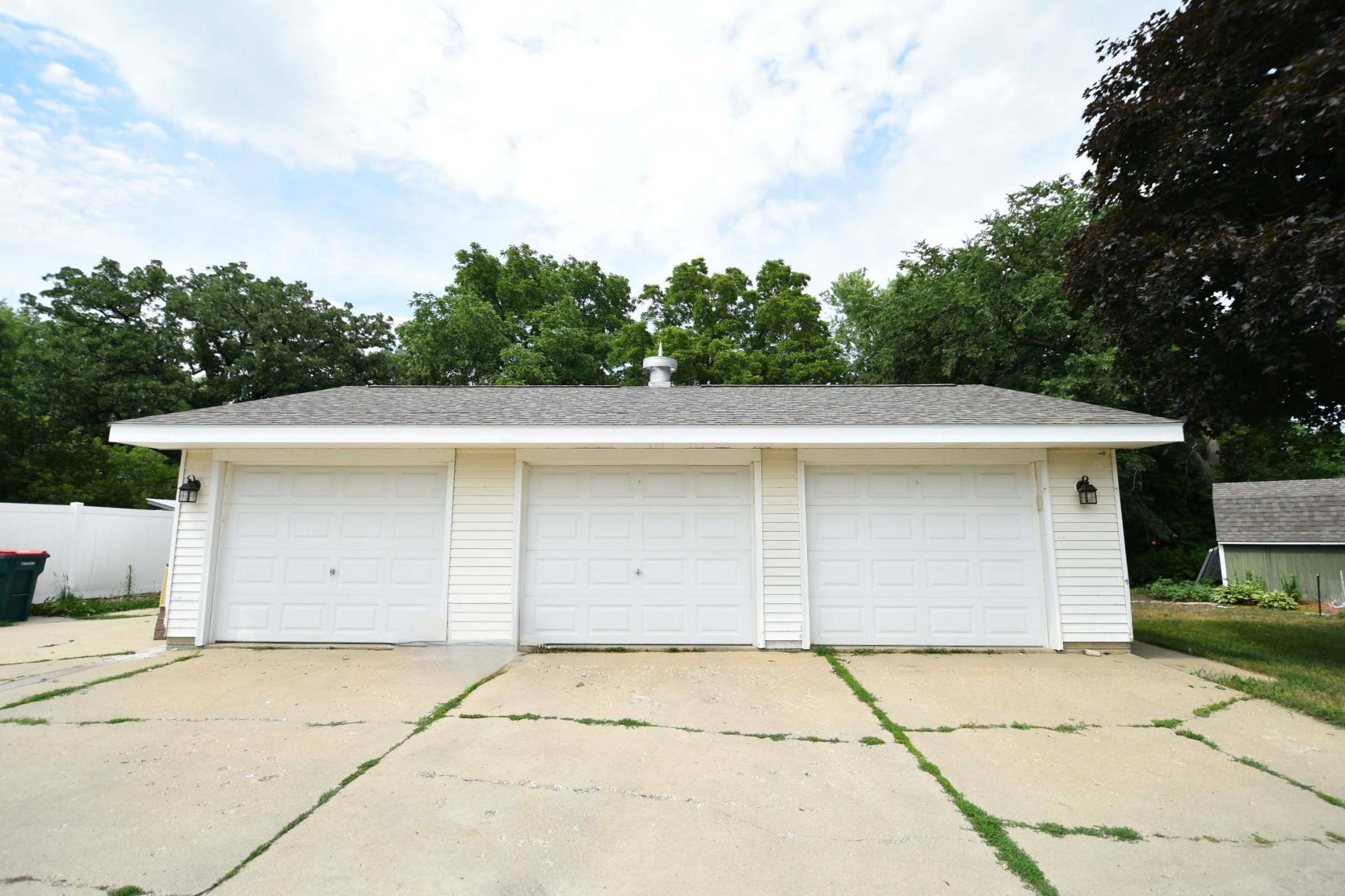216 2nd Street SW