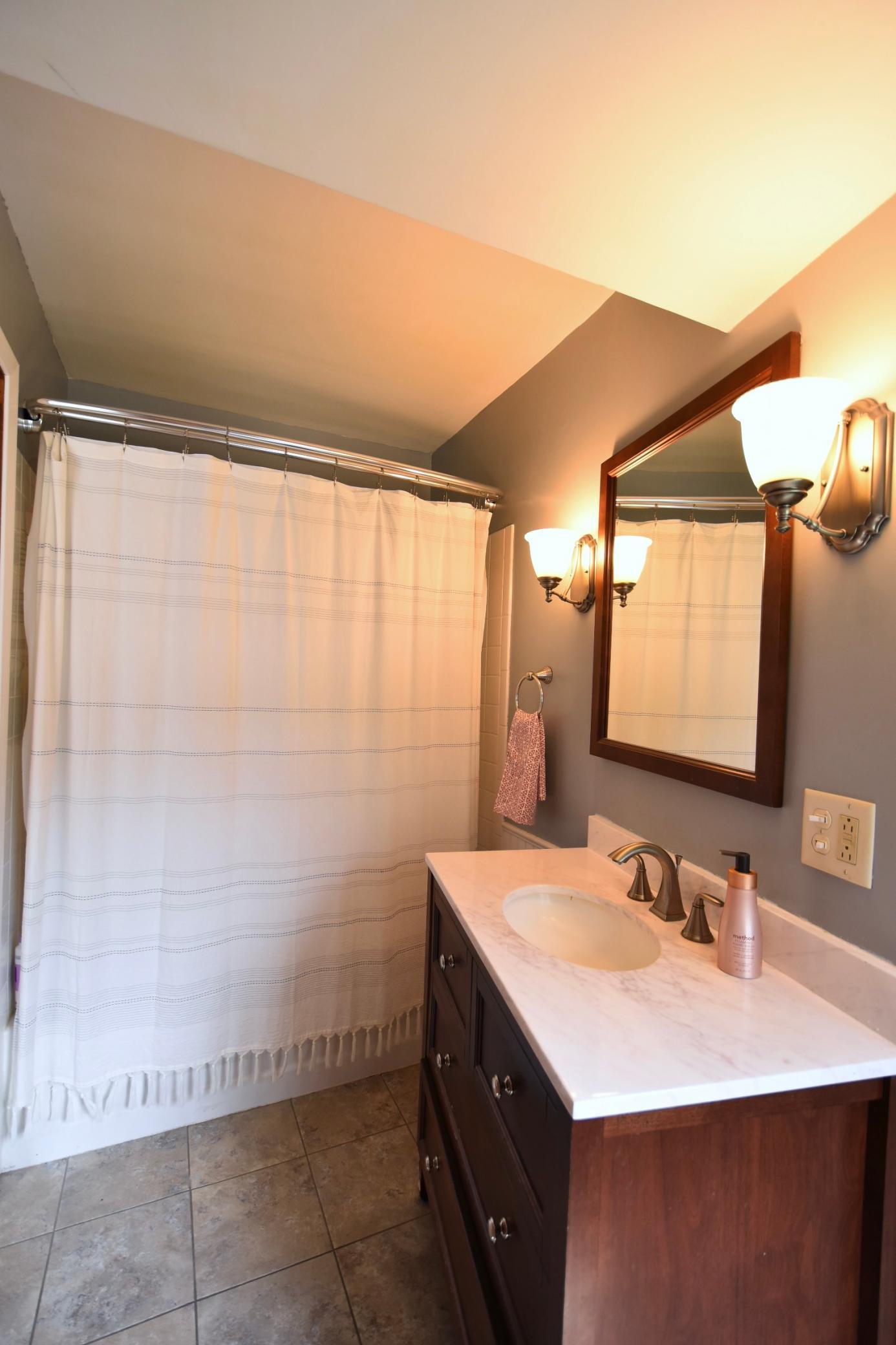 216 2nd Street SW