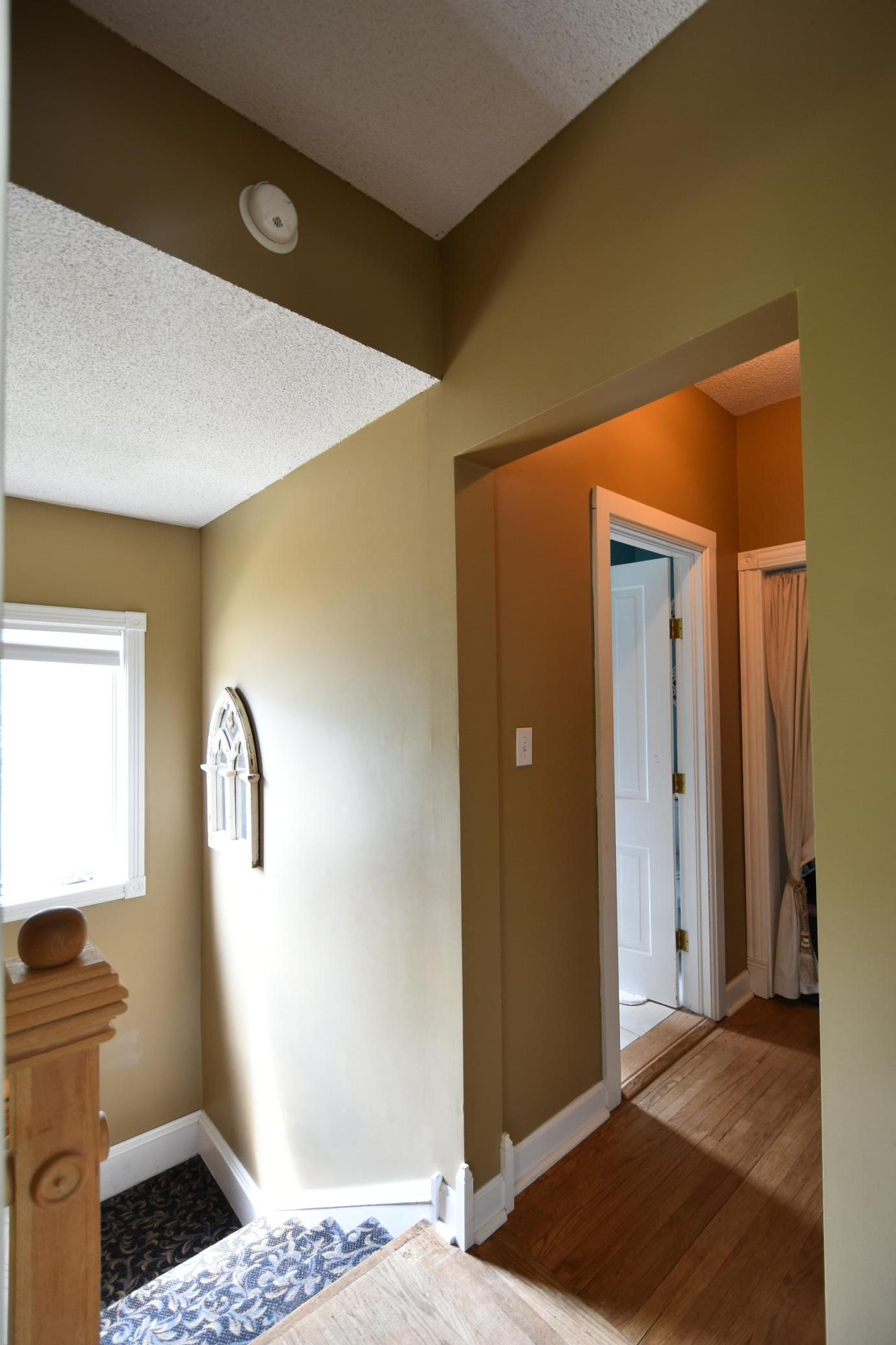 216 2nd Street SW