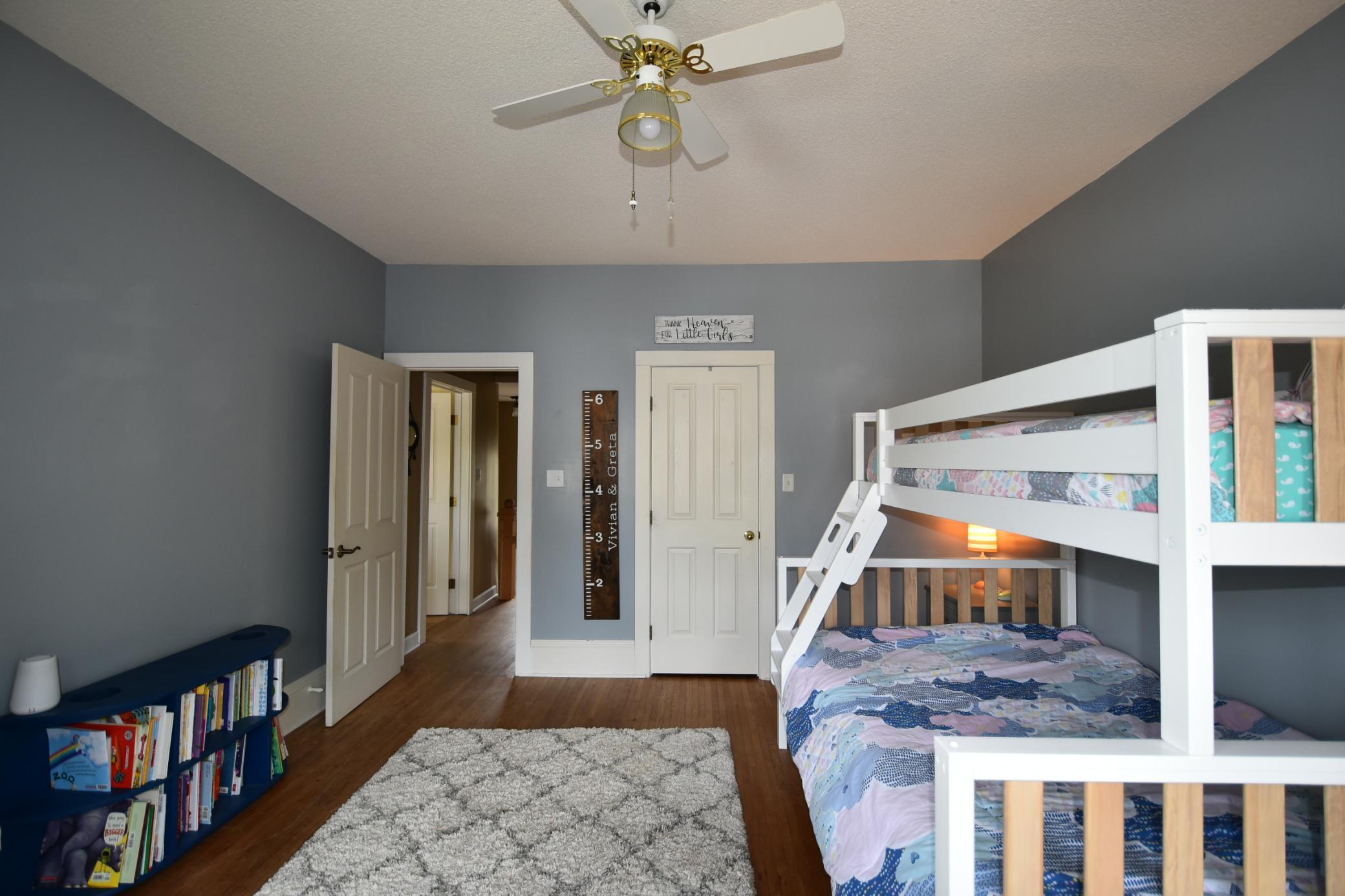 216 2nd Street SW