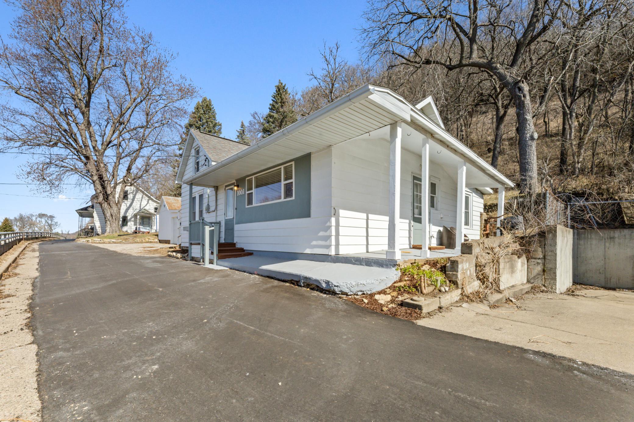 1001 S 2nd Street