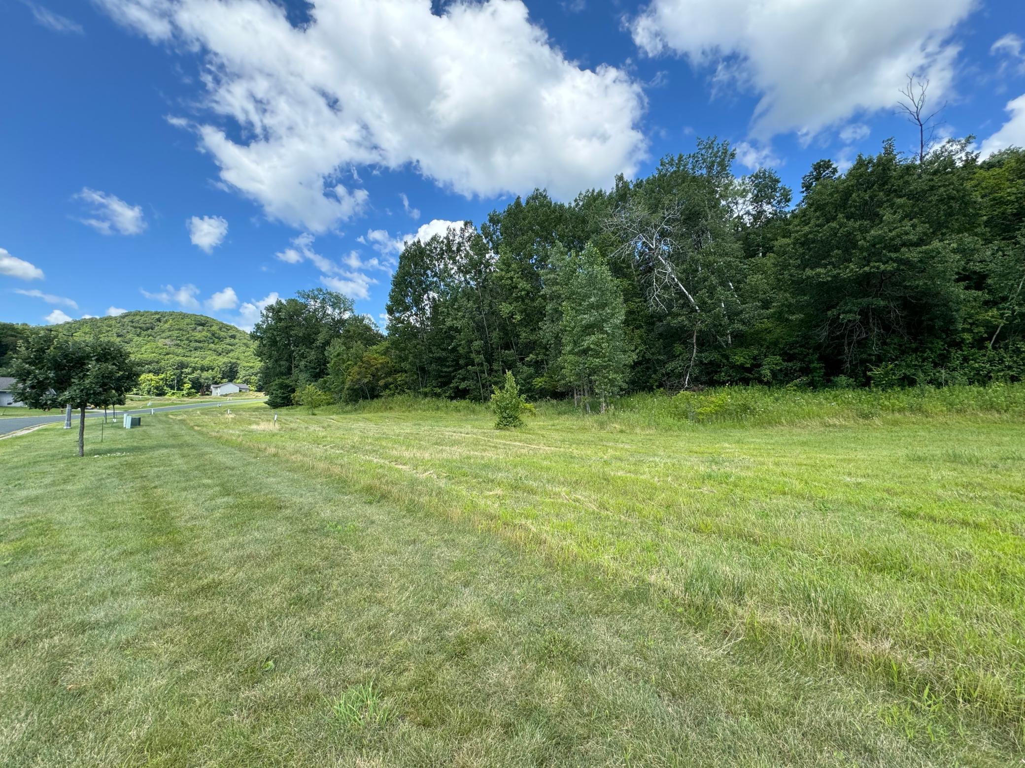 2708 Oakhurst Drive