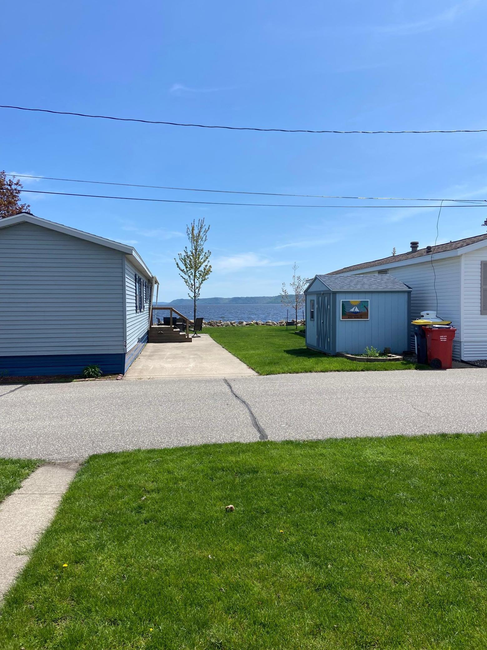 201 S Franklin Street Unit: 72
