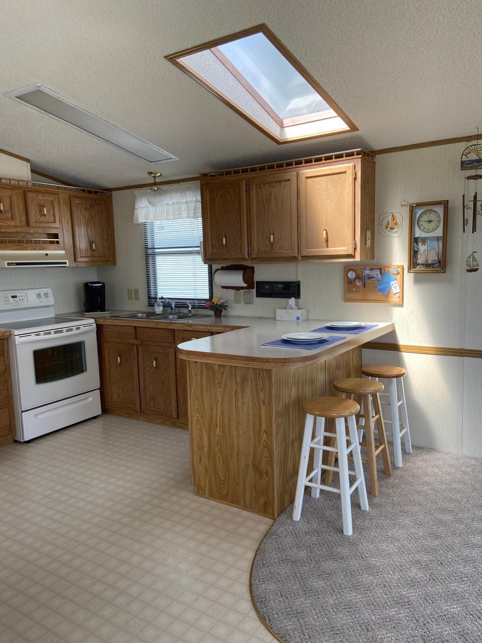 201 S Franklin Street Unit: 72