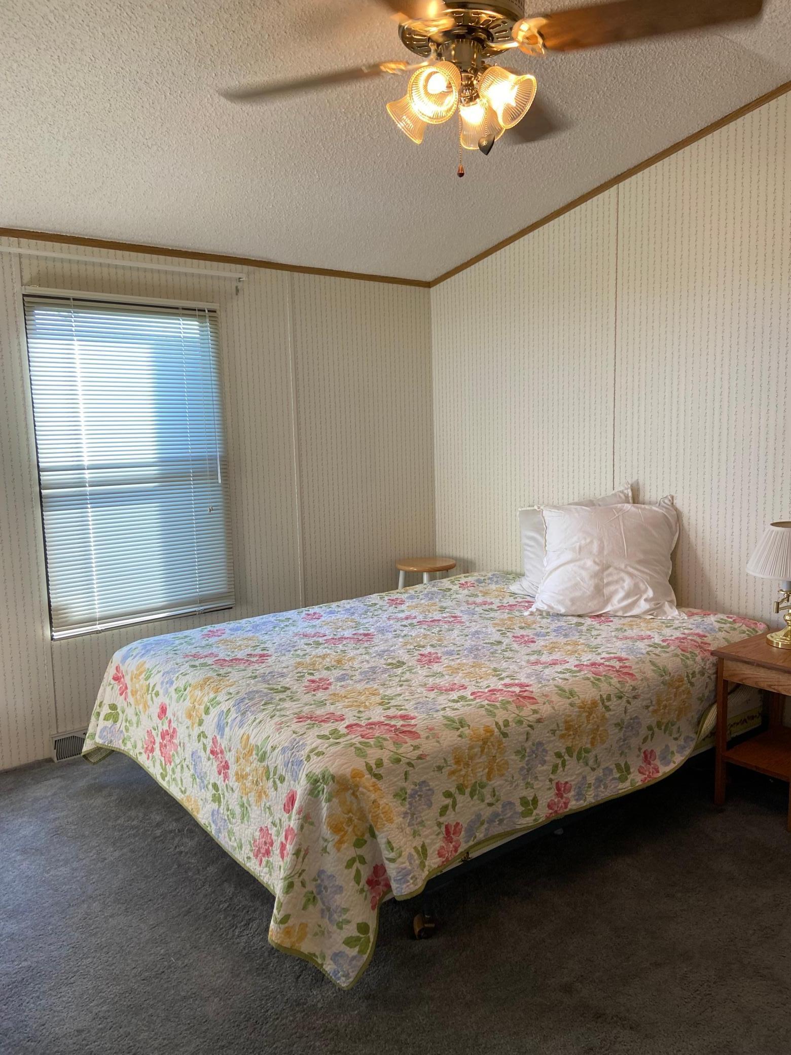 201 S Franklin Street Unit: 72