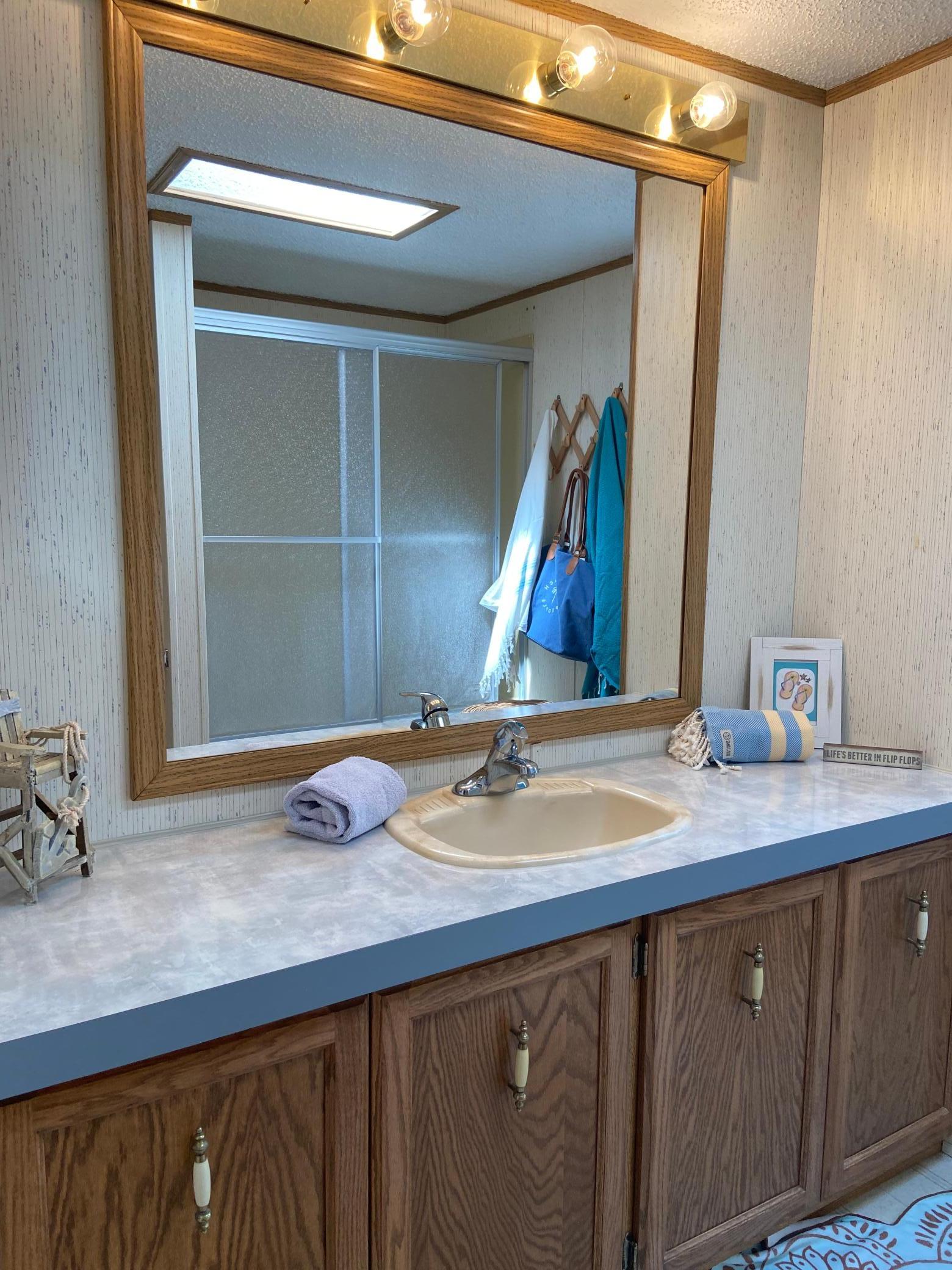 201 S Franklin Street Unit: 72