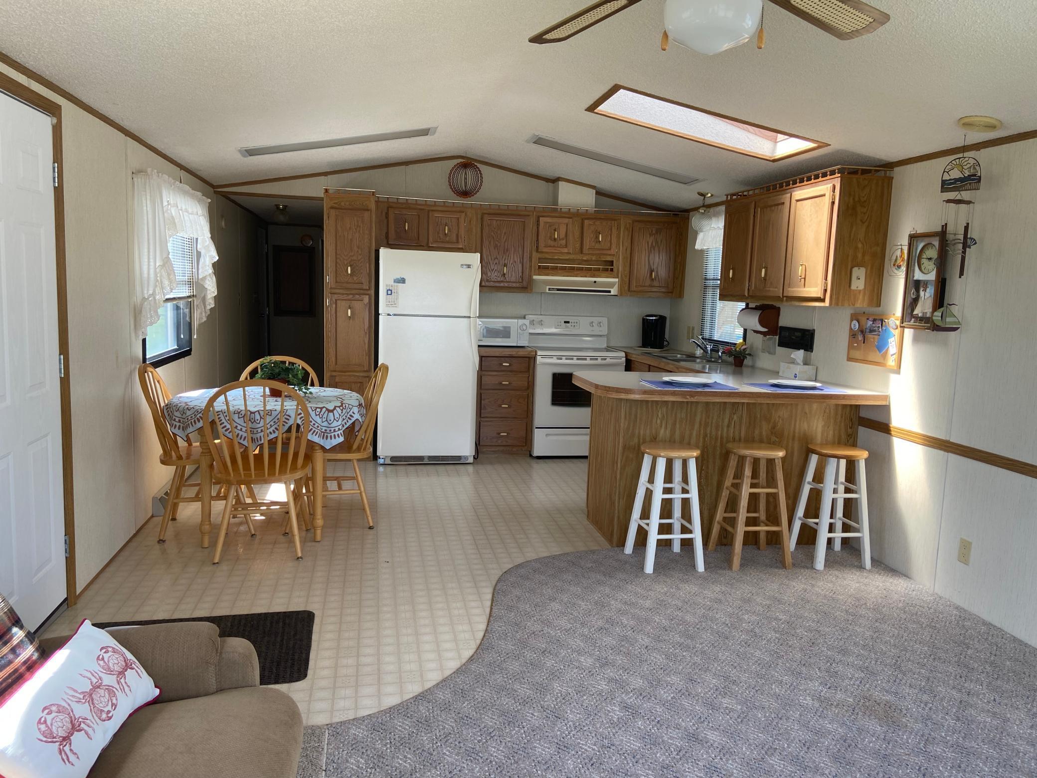 201 S Franklin Street Unit: 72