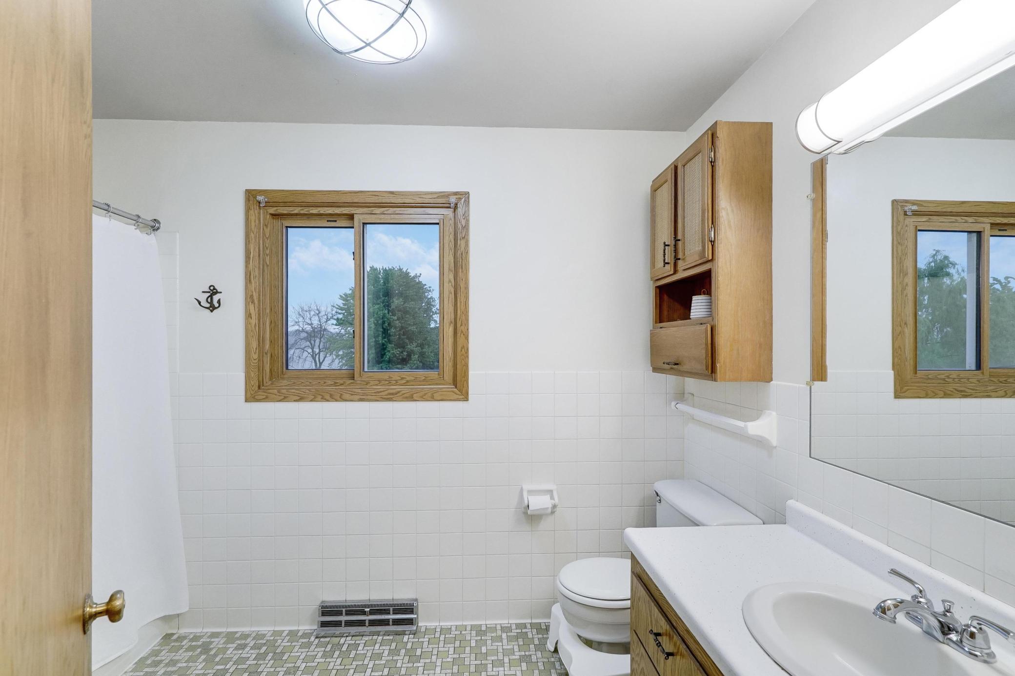 1004 N High Street