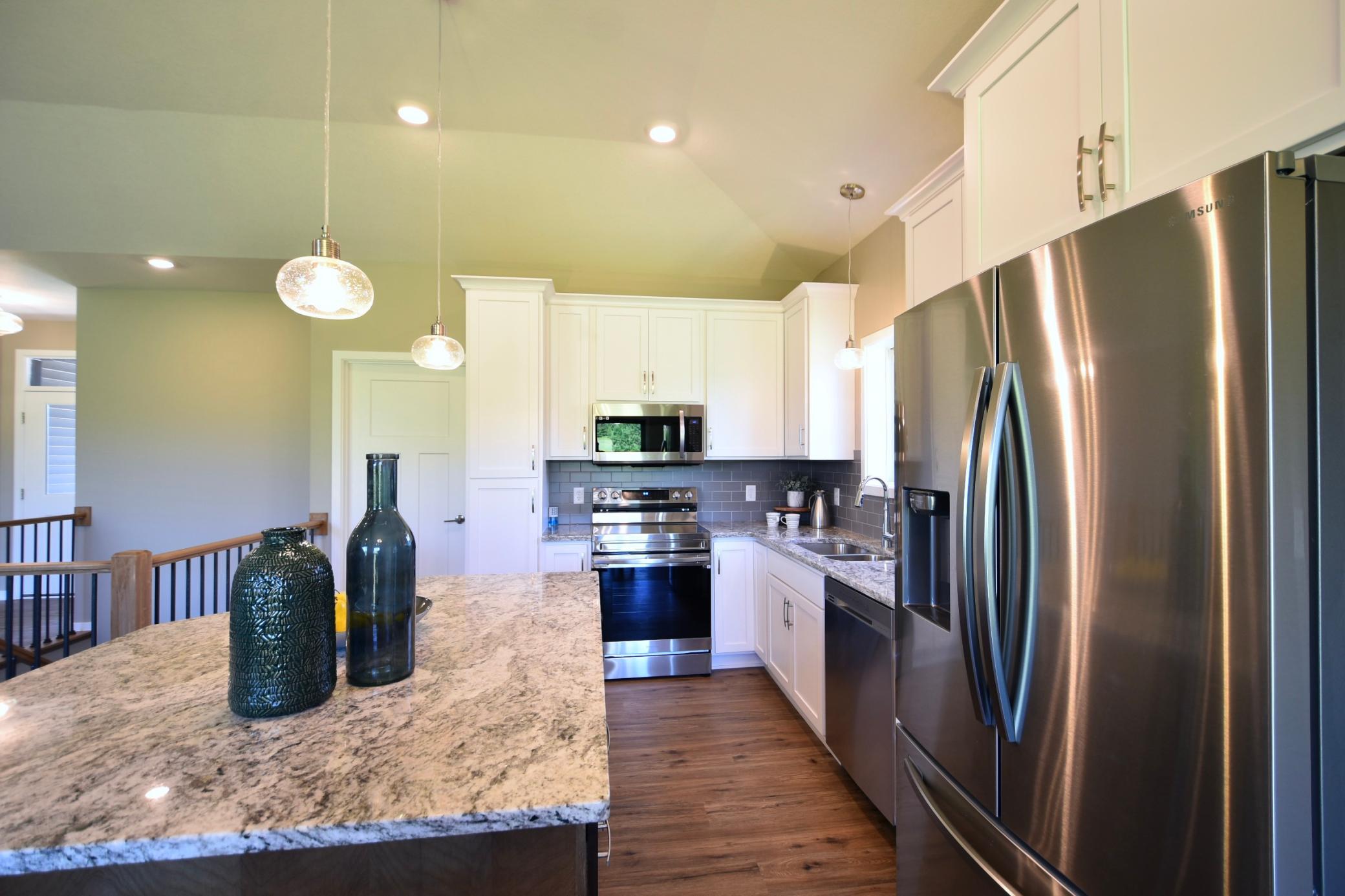 301 Highlands Avenue