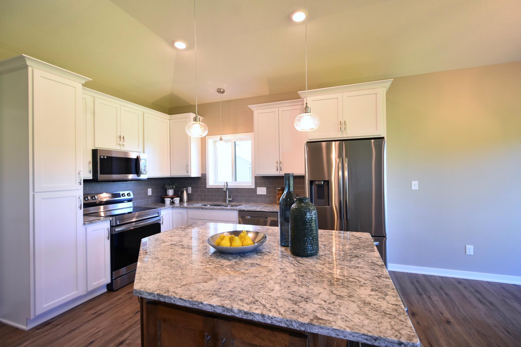 301 Highlands Avenue