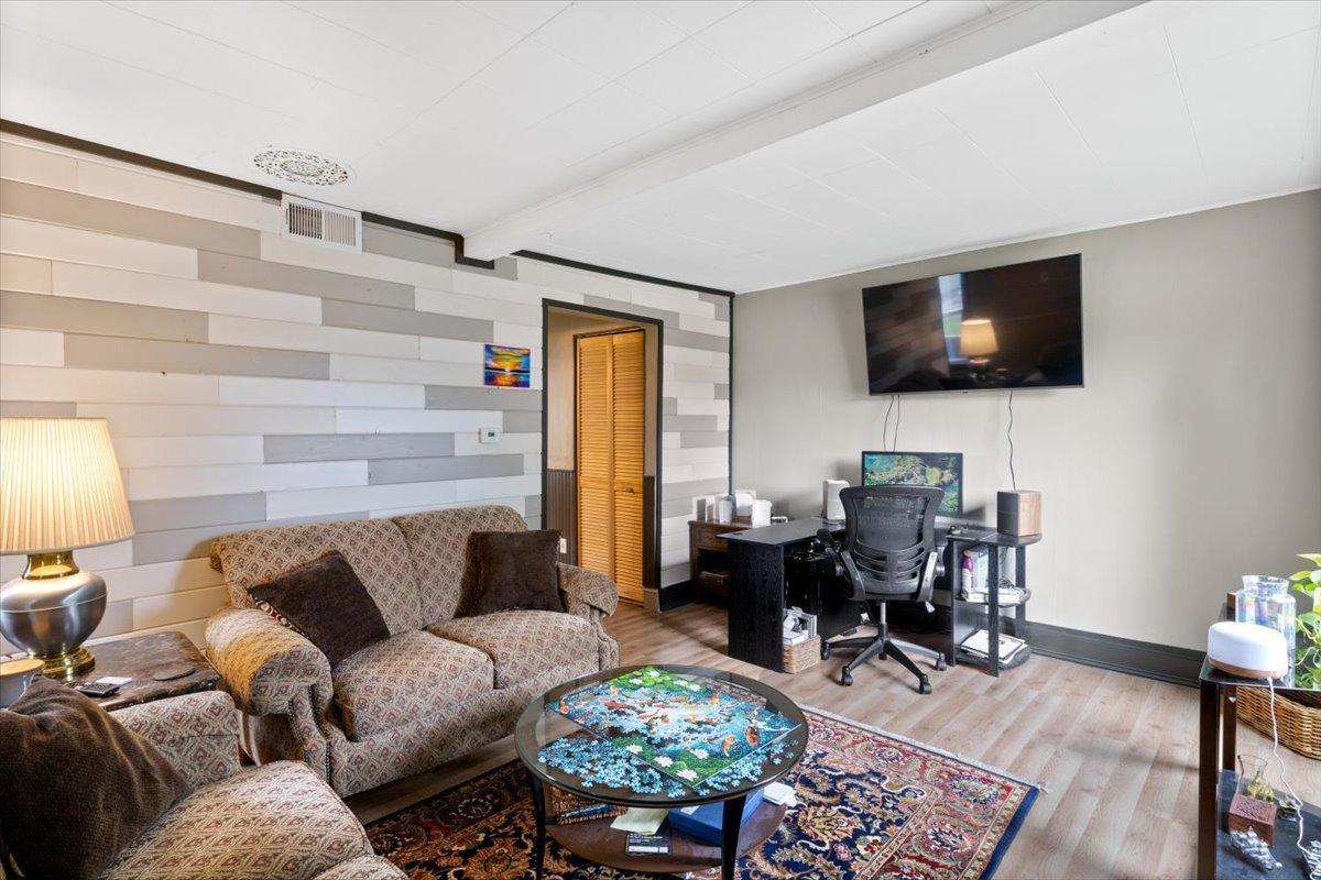 510 W Doughty Street