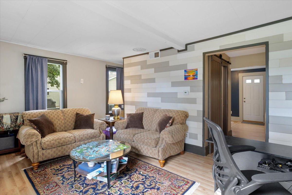 510 W Doughty Street