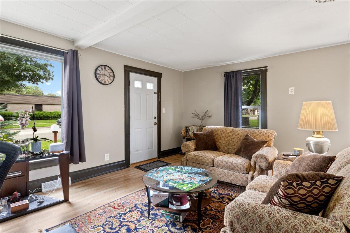 510 W Doughty Street